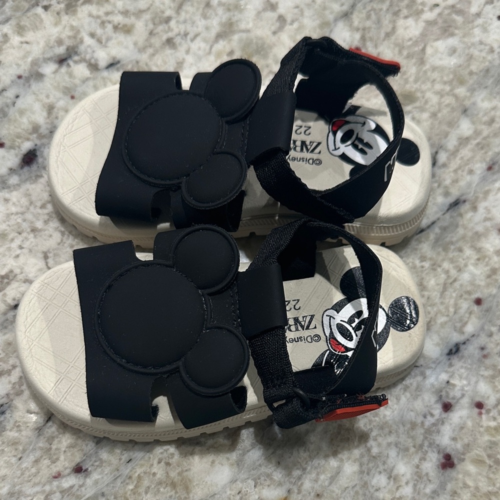 Zara Disney Mickey sandals size 22